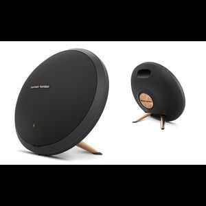 Harmon Kardon Onyx Studio Speaker